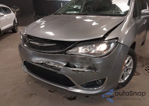 2020 Chrysler Pacifica Touring L из США, поврежденный, VIN 2C4RC1BG0LR106392